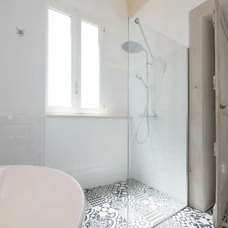 Dimora Duchessina De Charme Guest house